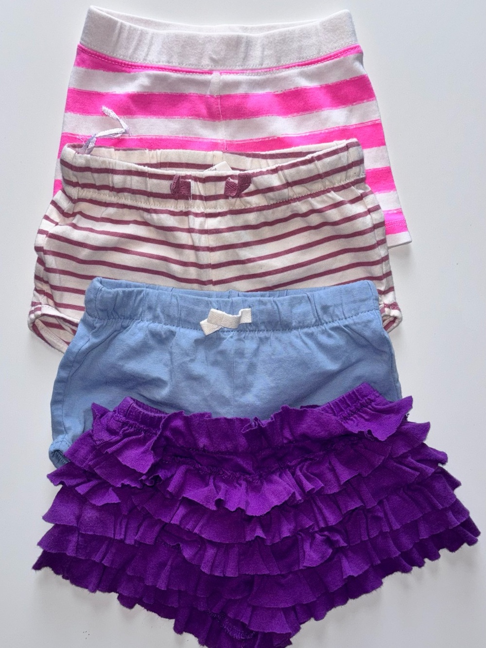H&M SHORTS - Picture 2 of 14